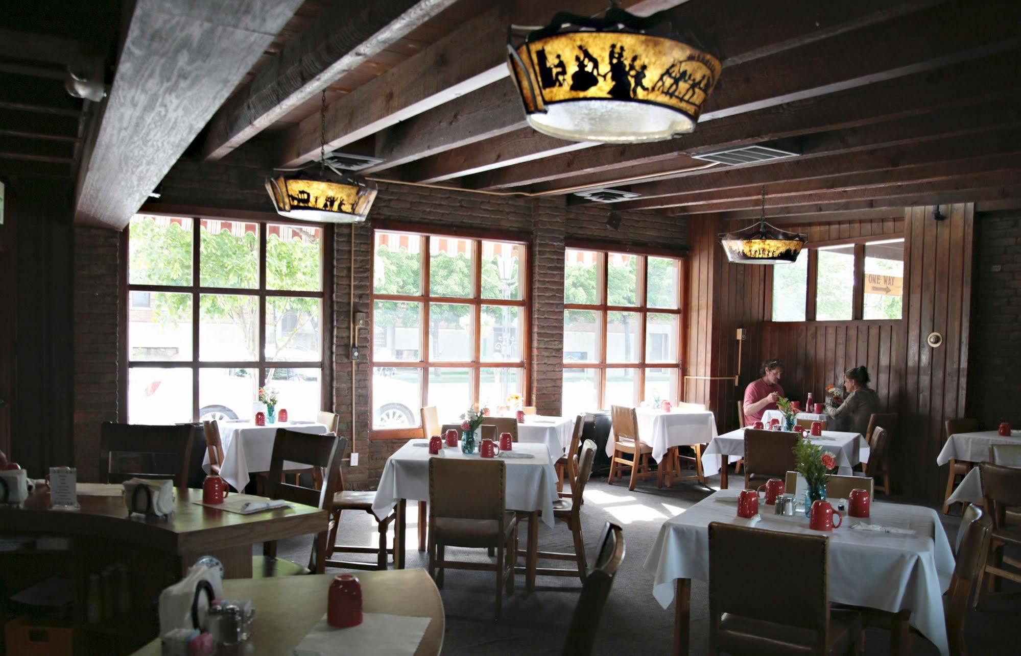Dude Rancher Lodge Billings Extérieur photo